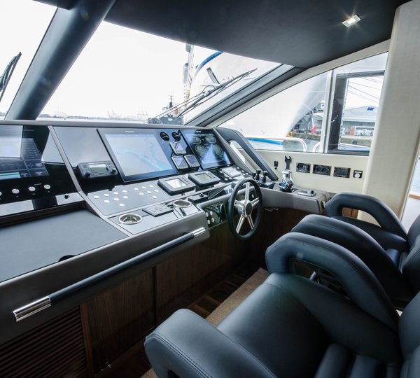 The 28m Yacht AUTUMN