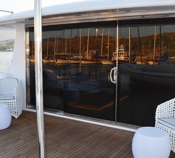 The 28m Yacht NIMIR