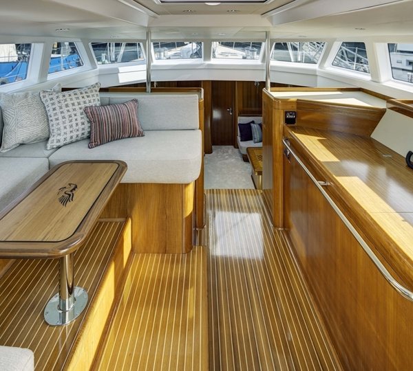 The 28m Yacht SPIRIT