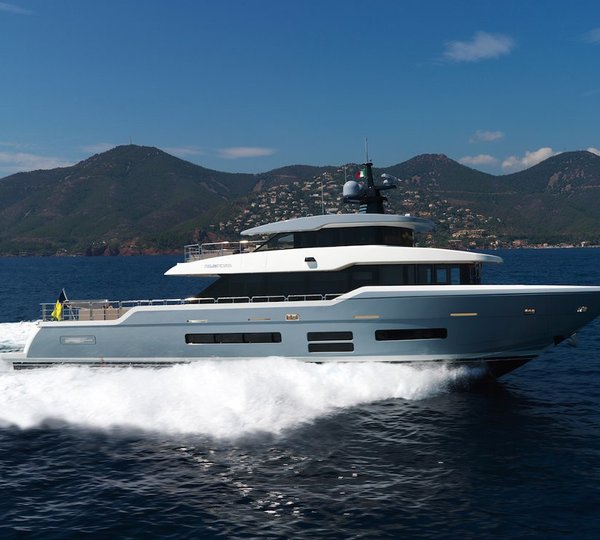 The 28m Yacht TSA TSA