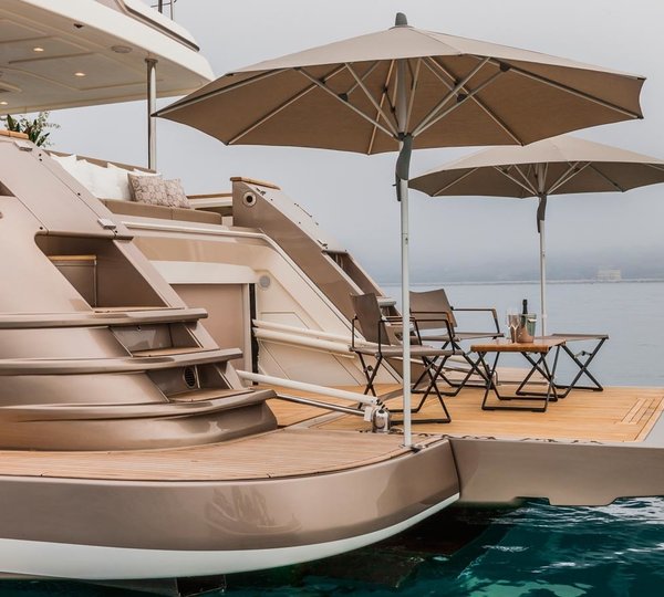 The 28m Yacht YVONNE