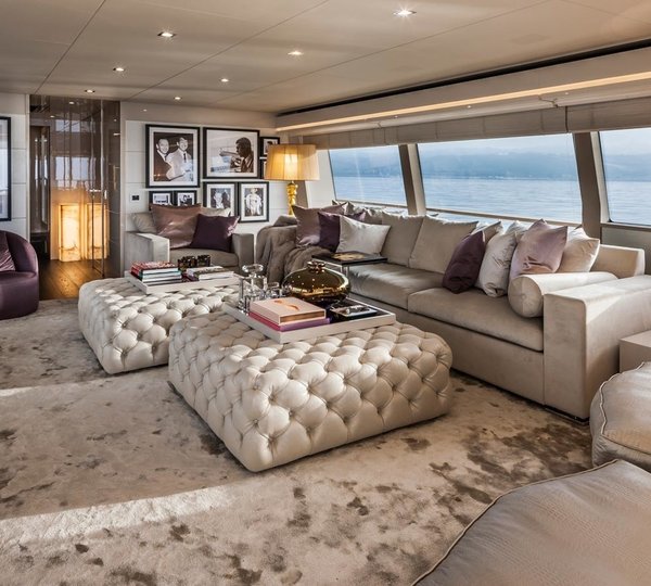 The 28m Yacht YVONNE