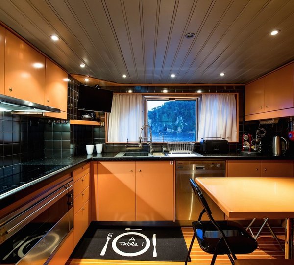 The 29m Yacht LIBERTUS