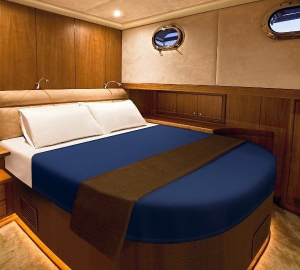 The 29m Yacht MISS B