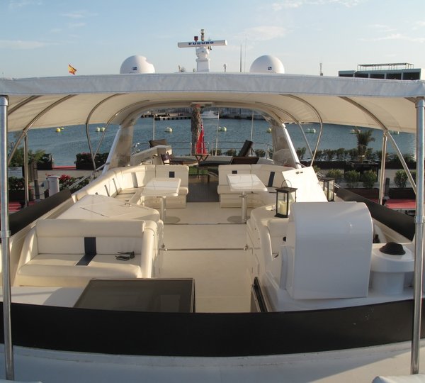 The 29m Yacht MOONDANCE