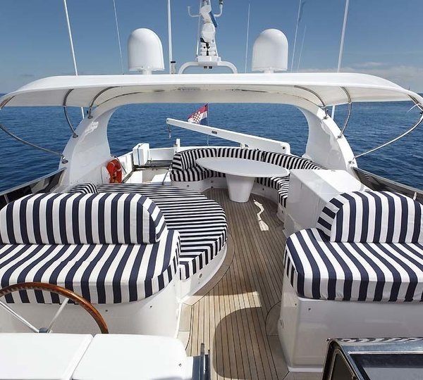 The 30m Yacht ADRIATIC BLUES