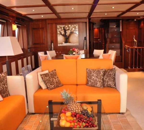 The 30m Yacht CONQUISTADOR