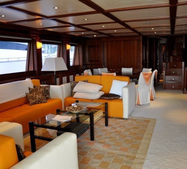 The 30m Yacht CONQUISTADOR