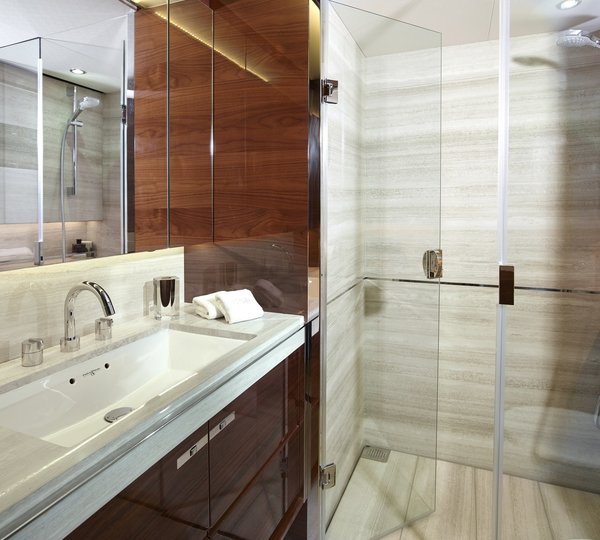 The 30m Yacht KOHUBA