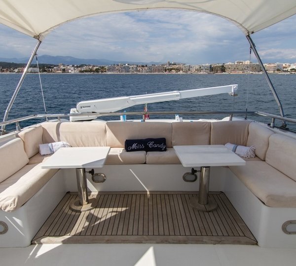 The 30m Yacht MISS CANDY