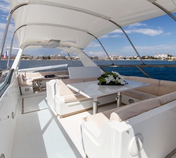 The 30m Yacht MISS CANDY