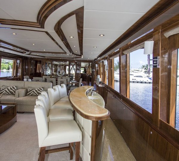 The 31m Yacht CARBON COPY