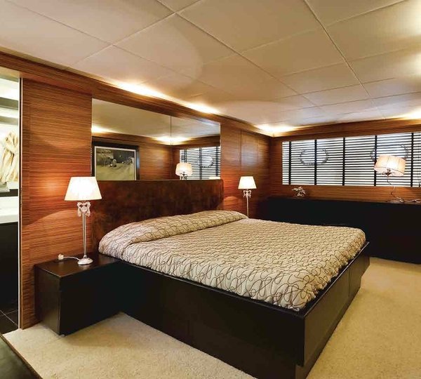 The 31m Yacht JAJARO