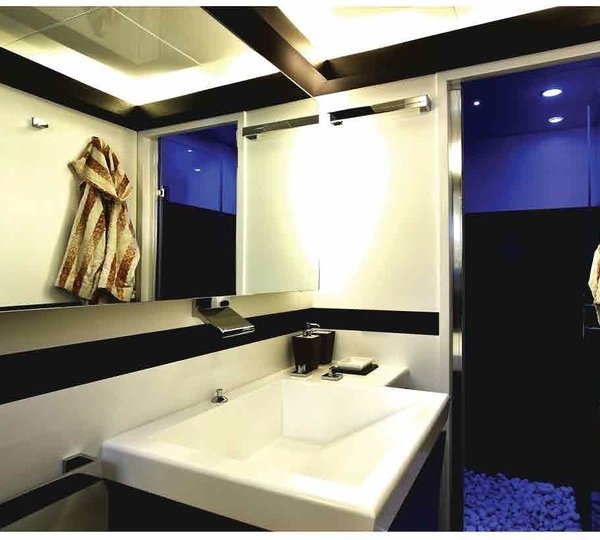 The 31m Yacht JAJARO