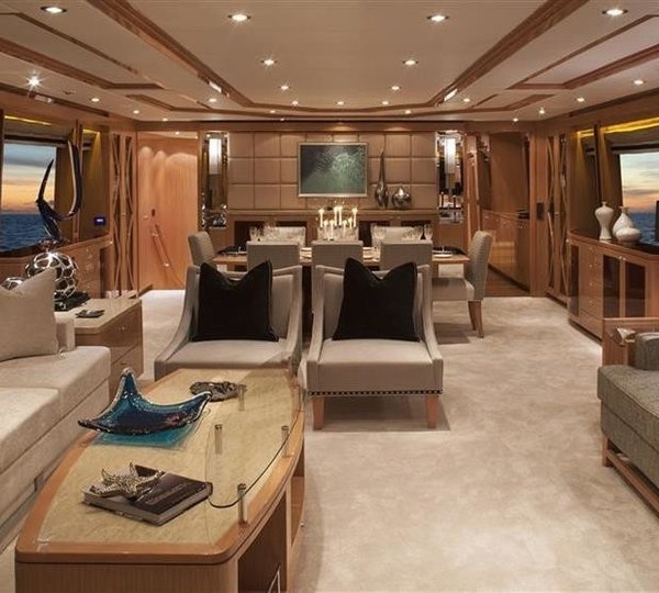 The 31m Yacht MAR AZUL