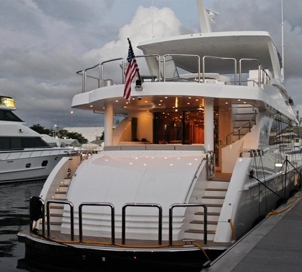 The 31m Yacht MAR AZUL