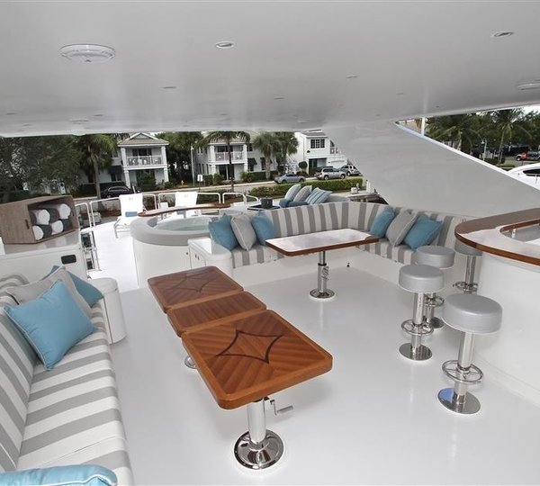 The 31m Yacht MAR AZUL