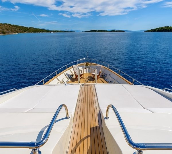 The 31m Yacht NOVELA