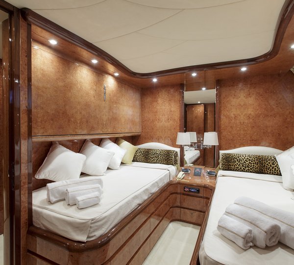 The 31m Yacht SEA JAGUAR