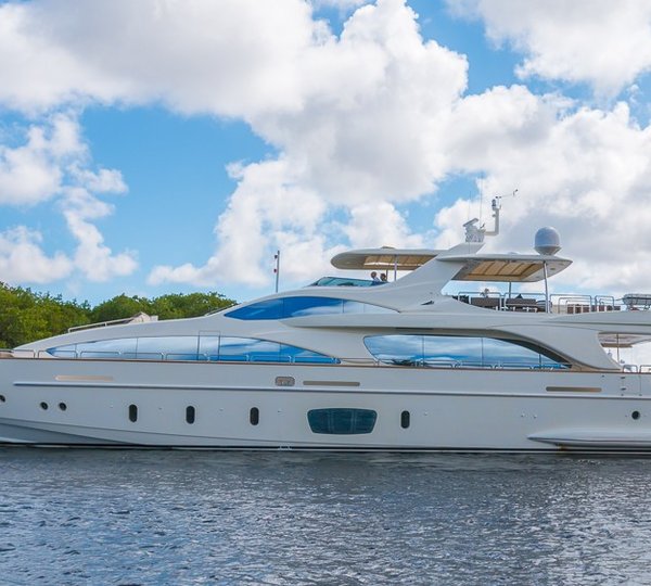 AZIMUT YCG 120'