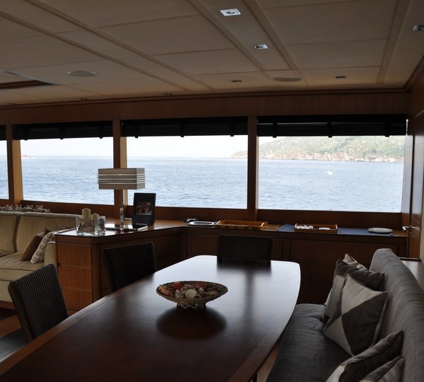 The 32m Yacht CAPPUCCINO