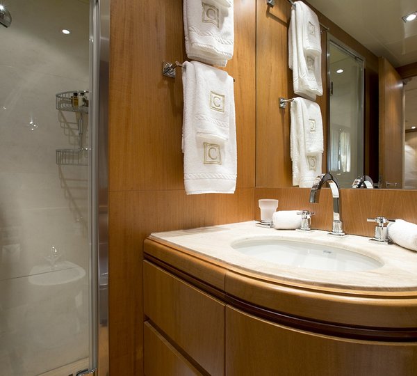 The 32m Yacht CAPPUCCINO