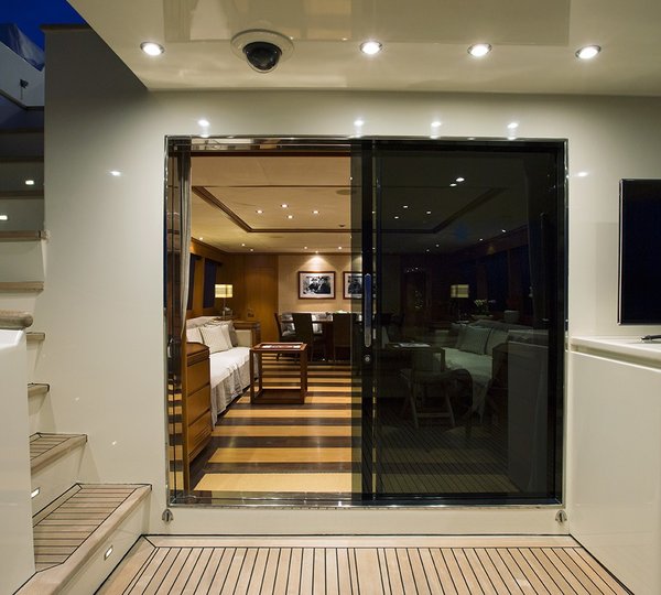 The 32m Yacht CAPPUCCINO