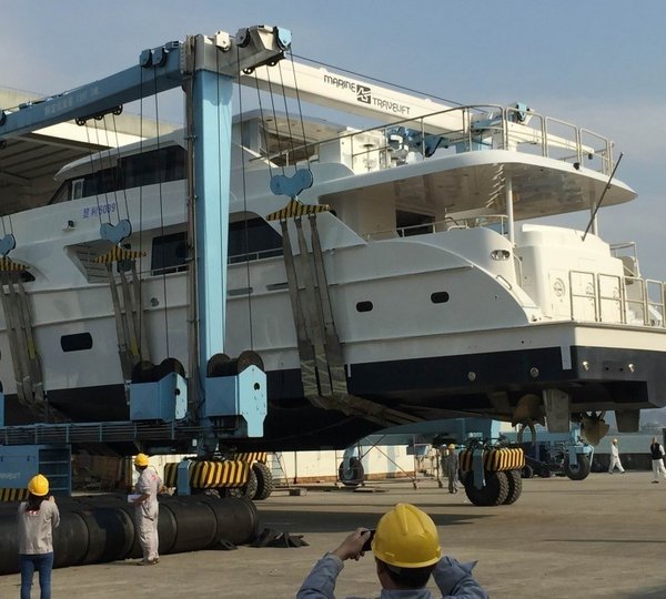 The 32m Yacht GLOBAL 104