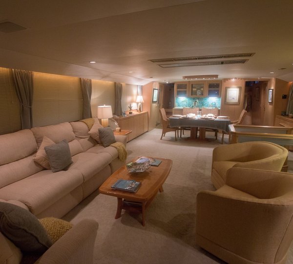 The 32m Yacht SUMMER SPLENDOR