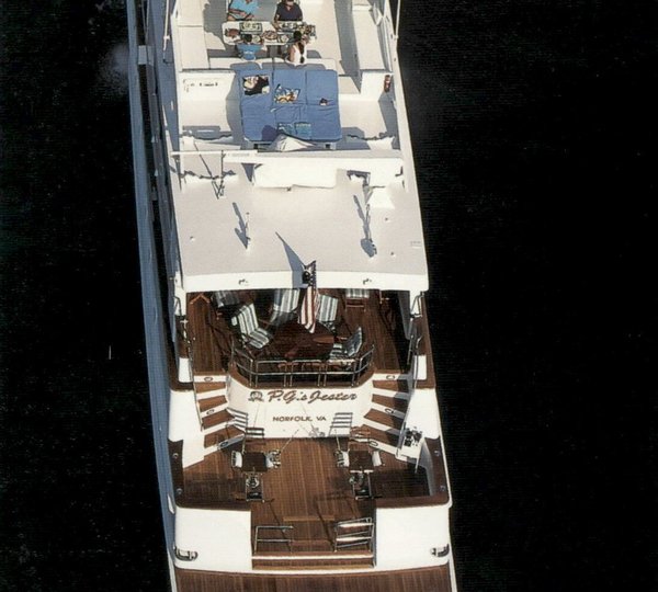 The 32m Yacht SUMMER SPLENDOR