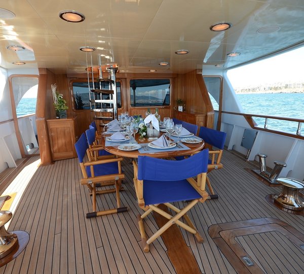 The 34m Yacht CAMELLIA