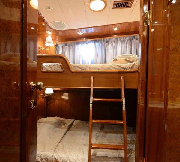 The 34m Yacht CAMELLIA