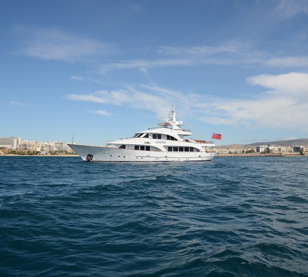 The 34m Yacht CAMELLIA