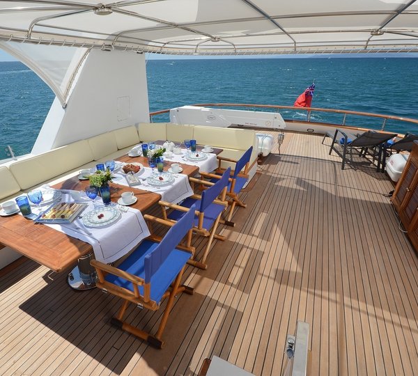 The 34m Yacht CAMELLIA