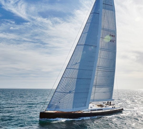 The 34m Yacht CYGNUS MONTANUS