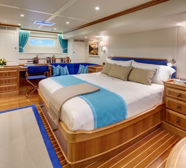 The 34m Yacht CYGNUS MONTANUS