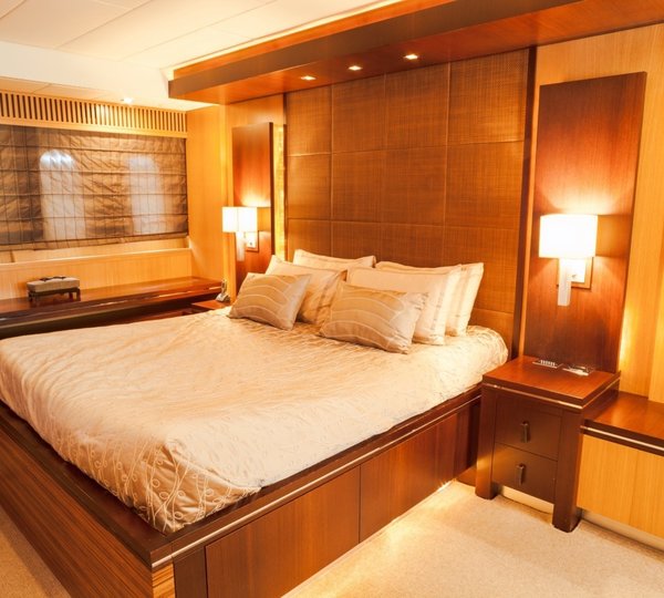 The 34m Yacht LEOPARD