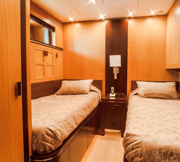 The 34m Yacht LEOPARD