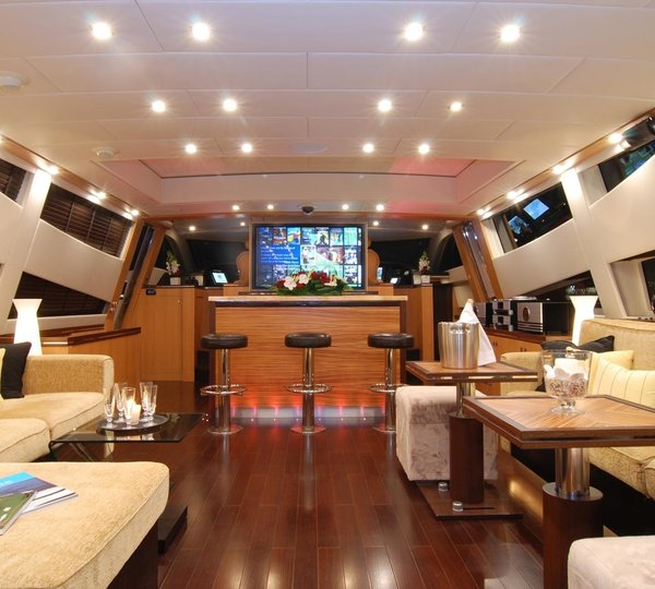 The 34m Yacht LEOPARD