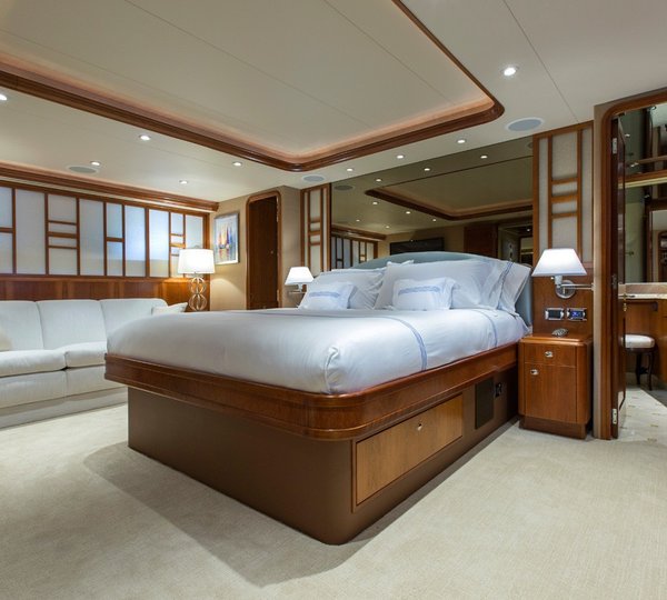 The 34m Yacht OASIS