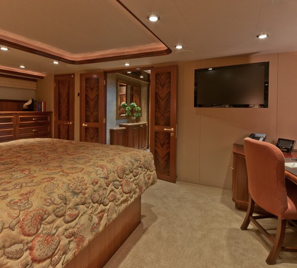 The 34m Yacht WILD KINGDOM