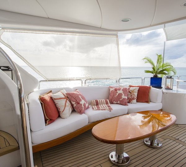 The 35m Yacht CAMARINA ROYALE