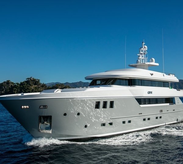 The 35m Yacht GIPSY