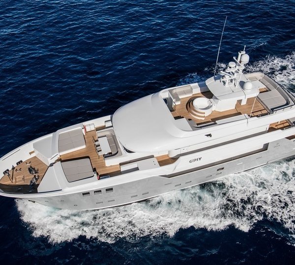 The 35m Yacht GIPSY