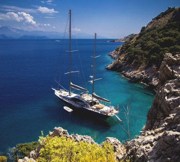 The 36m Yacht MERLIN