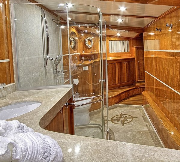 The 36m Yacht SILVER MOON