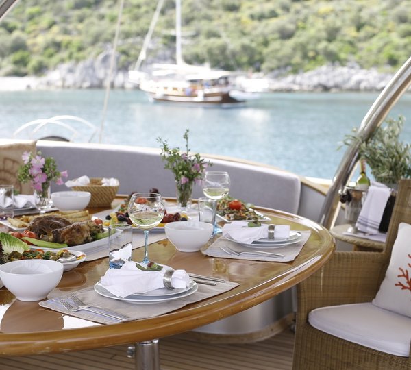 The 36m Yacht SILVER MOON