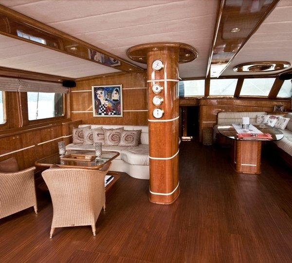 The 36m Yacht SILVER MOON