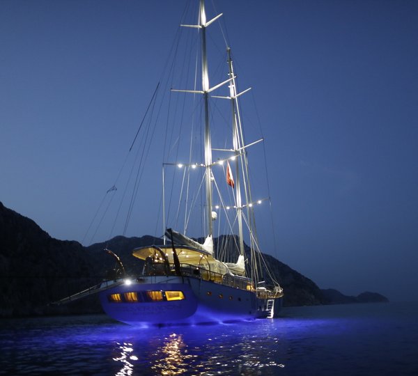 The 36m Yacht SILVER MOON