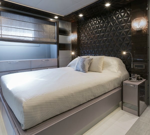 The 37m Yacht EDESIA - Guest cabin